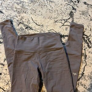 Alo Yoga purple greyish Leggings